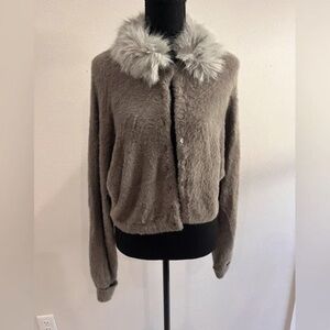 Women's Faux Fur Collar Jacket - Gray